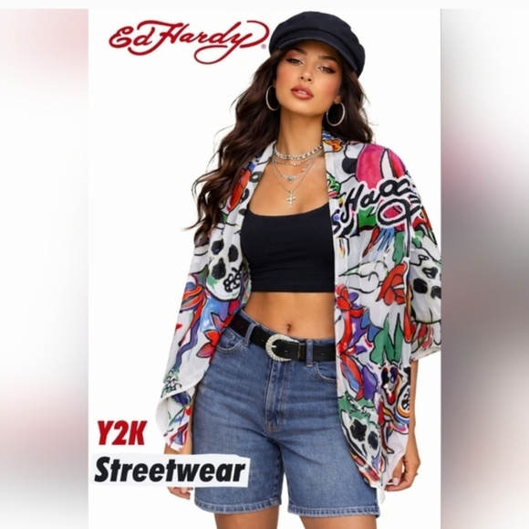 NWT Ed Hardy Skull Rose Tattoo Print Large Scarf Wrap Shawl 43x42 Y2K Streetwear - Picture 9 of 9